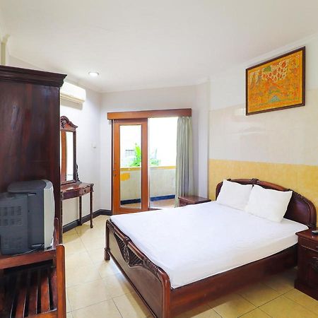 Oyo 91608 Hotel Gatsu Indah Denpasar  Exterior photo